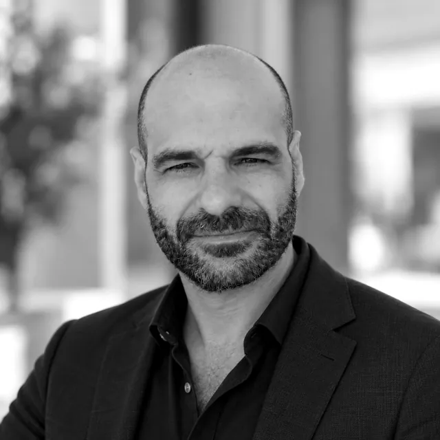 Retrato de Arturo Rueda, fundador de Vari Energy